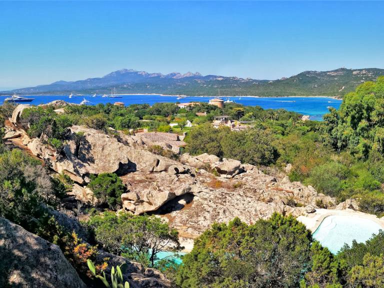 Fully equipped house with yard, private pool & barbecue | Sea view | Next to the beach | Pets allowed — photo 2