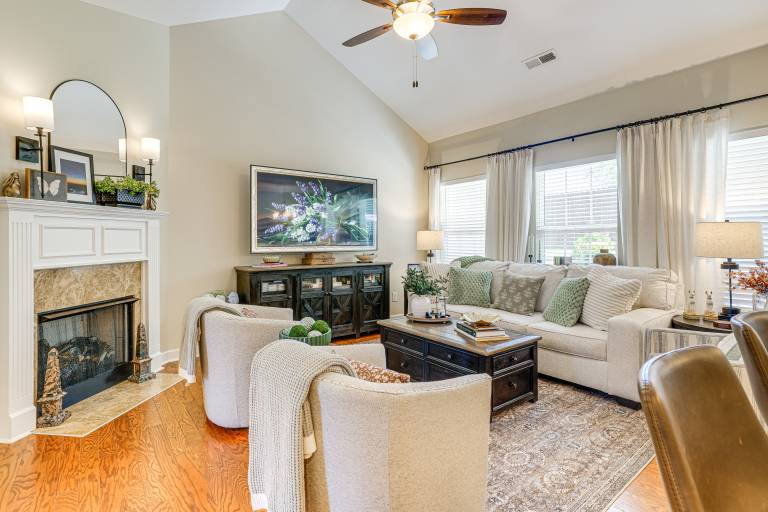 Private Patio Residential Condo in Cleveland