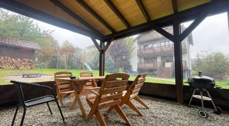 Holiday apartment with grill, patio & garden — photo 5