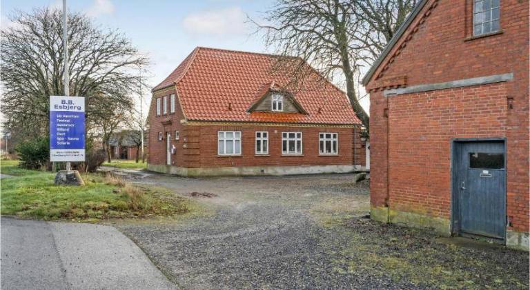 Apartment with jacuzzi in Esbjerg