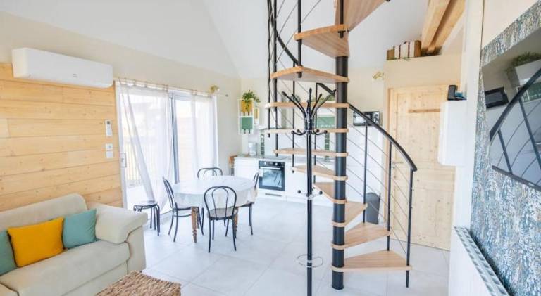 House with 2 rooms for 6 persons — photo 3