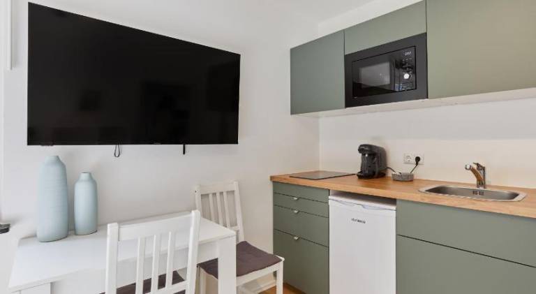Serviced apartment for 2 persons — photo 2