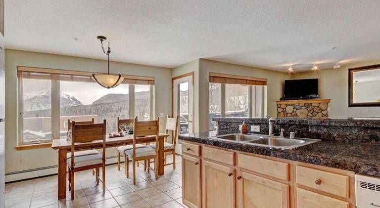 522 Watch Hill Condo — photo 5