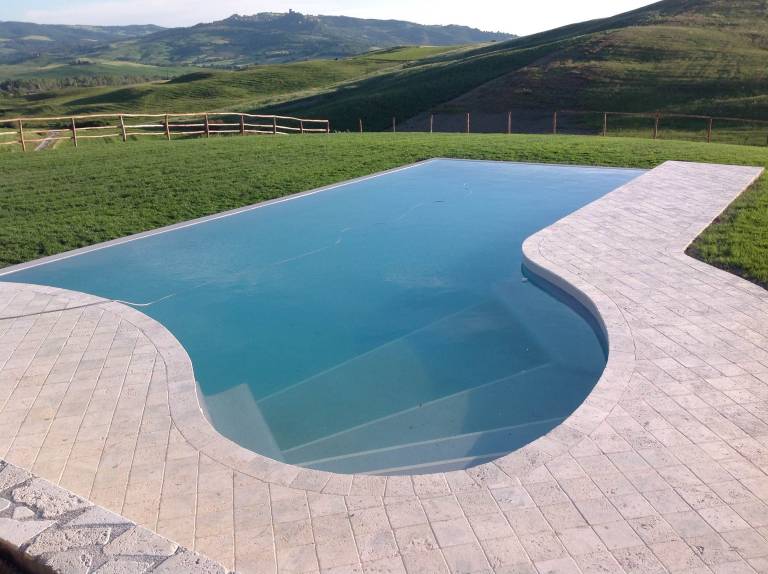 Villa with garden, pool & BBQ | City view — photo 4