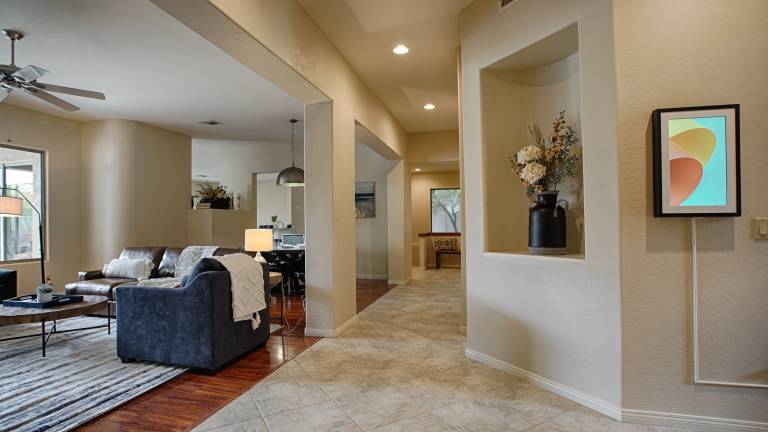Family-friendly ample house with BBQ, garden & private pool | Water view | Pets are welcome — photo 5