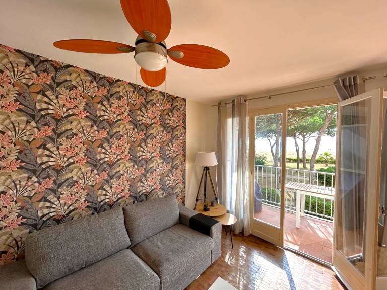 Apartment with 1 room for 5 persons — photo 4