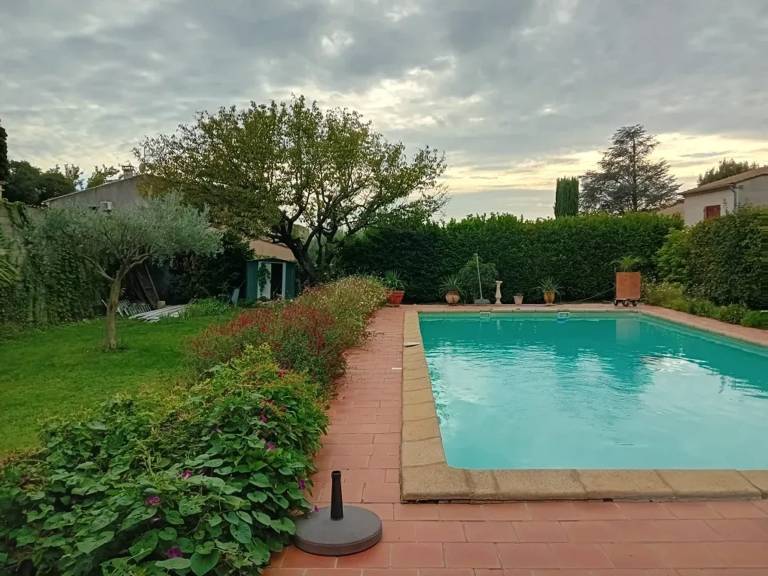 Villa Nages-et-Solorgues