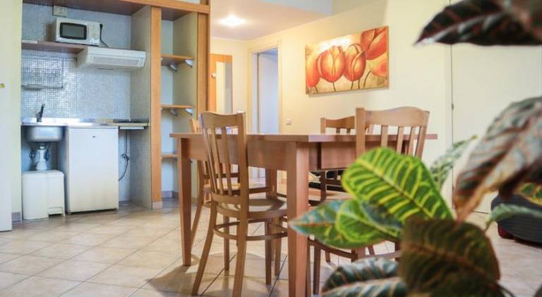 Rental apartment with yard | Good for workation — photo 5