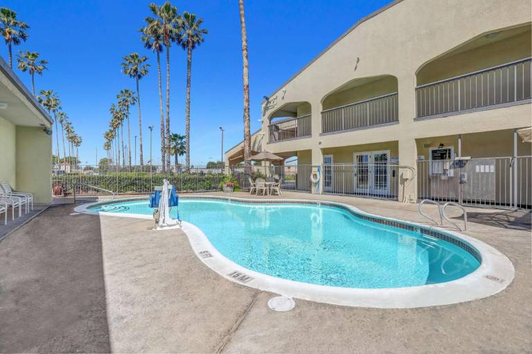 Motel 6 Lodi, CA — photo 5