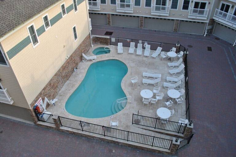 House Lavallette