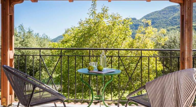 Pleasant vacation home with terrace, barbeque & yard | Pet-friendly — photo 5
