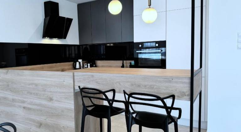 Serviced apartment with patio | Pets allowed — photo 4