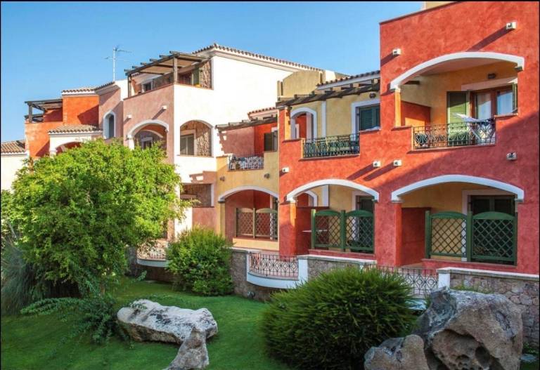 Rental apartment with patio & pool | Pets are welcome in Santa Teresa di Gallura