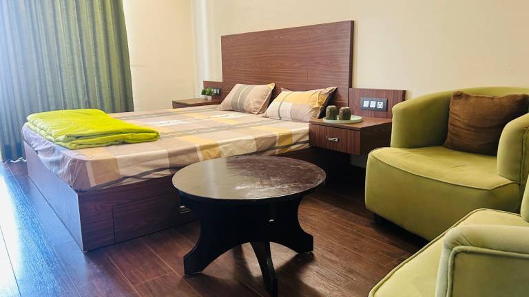 Spacious rental apartment with patio | Pets are welcome — photo 2