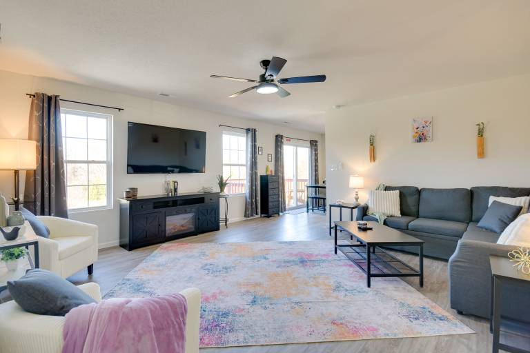 House  Round Prairie Township