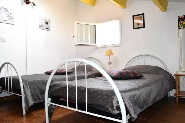 House with 2 rooms for 4 persons — photo 4