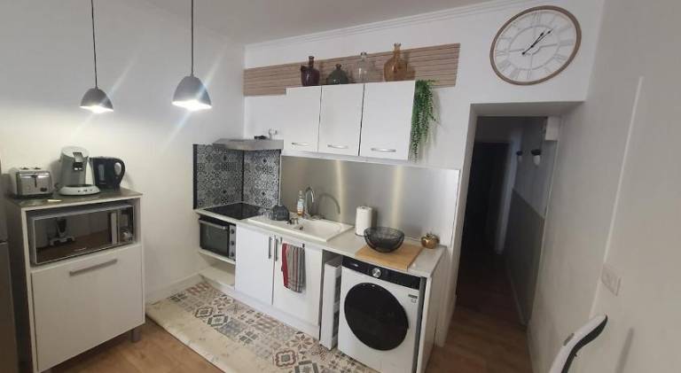 T2 47m2 Cosy & spacieux - proche Gare - Lit Queen Size et NETFLIX - Parking gratuit — photo 4