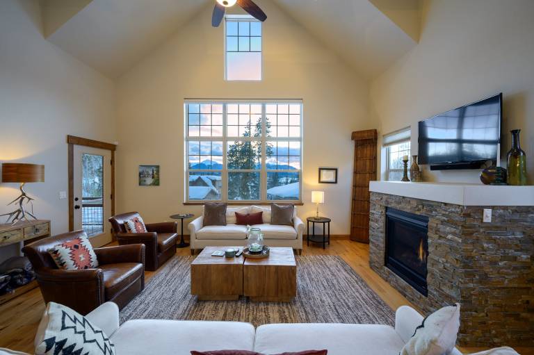 Mountain Villa 60 I Private Hot Tub I Great Views I Bunk Room I Discounted Attractions — photo 3