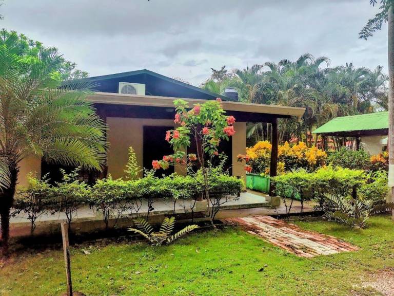Cabin Canas Dulces