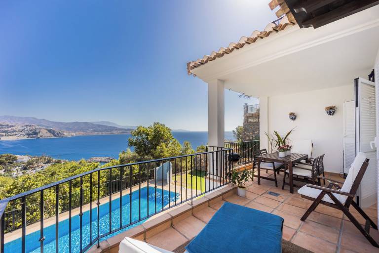 House La Herradura