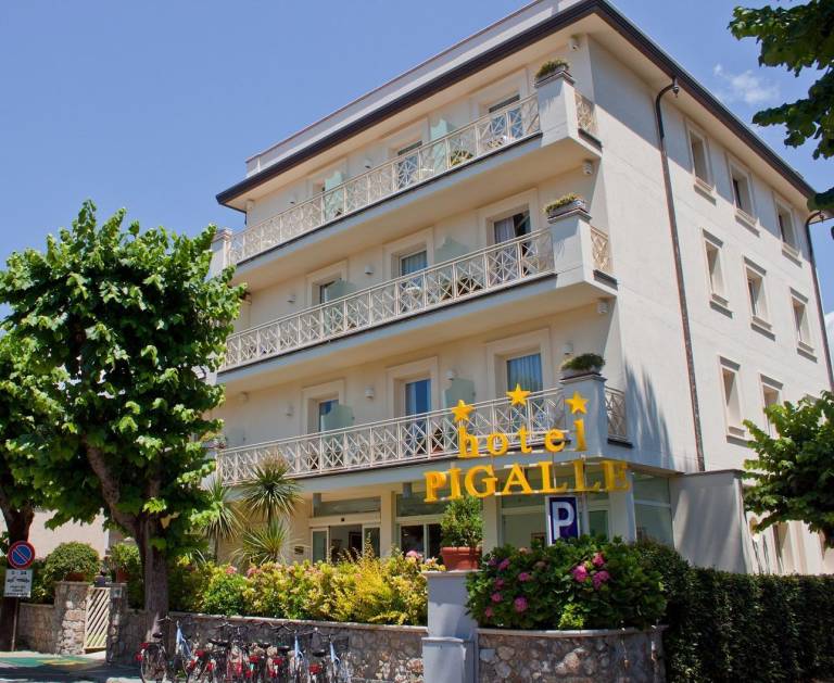 Hotel Pigalle Forte dei Marmi in Forte dei Marmi