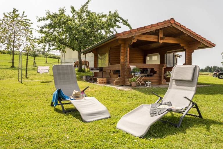 Holiday Apartment 1 on “Wagenberg” Farm with Mountain View, Wi-Fi & Garden — photo 2