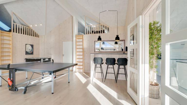 Child-friendly house with barbecue, yard & jacuzzi | Dogs allowed — photo 4