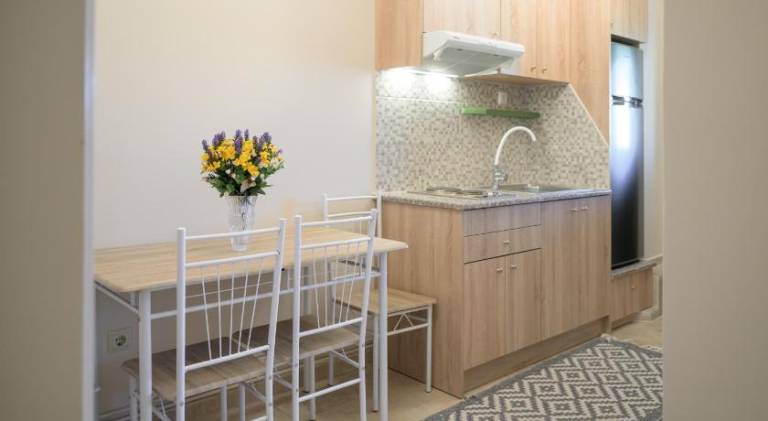 House with 2 rooms for 4 persons — photo 3
