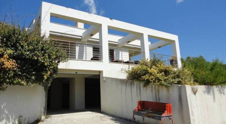 Villa with garden, terrace & BBQ — photo 4