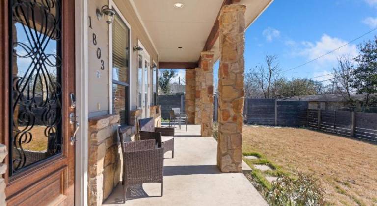 House with pool | Good for workation — photo 3