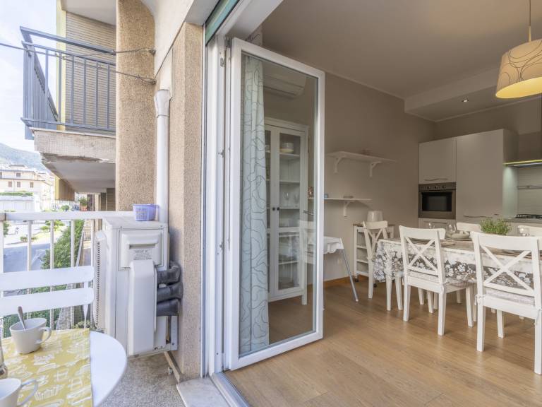 Holiday apartment with 2 rooms for 6 persons — photo 5