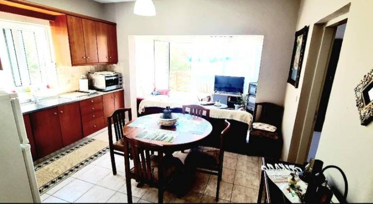 Pleasant house with yard, patio & barbeque | Dogs allowed — photo 3