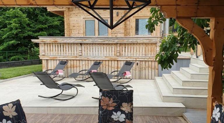 House with pool | Pets are welcome — photo 4