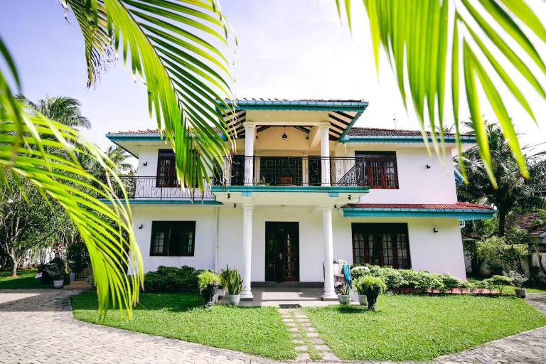 Spacious villa | Pet-friendly in Hikkaduwa