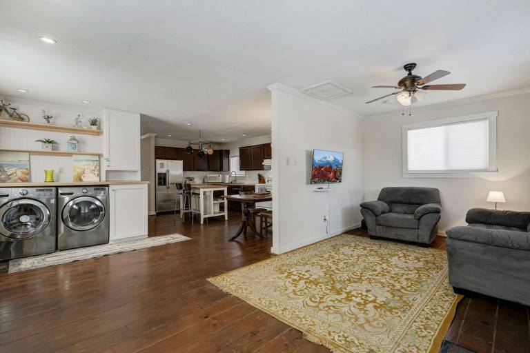 2BR Old Colorado City Dog Friendly — photo 4