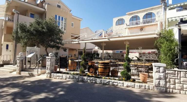 Lovely holiday apartment with garden, terrace & barbeque | Beach nearby | Pets allowed — photo 3