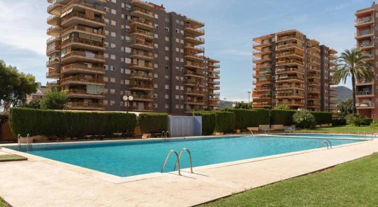 Rental apartment with pool | Next to the beach | Pet-friendly — photo 3