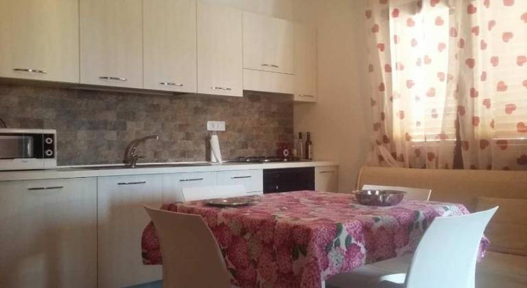 Holiday apartment with 2 rooms for 4 persons — photo 5