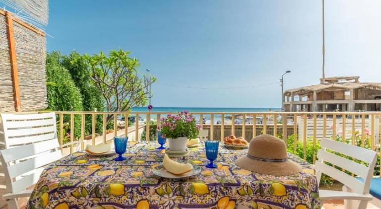 Rental apartment with 2 rooms for 6 persons in Scicli