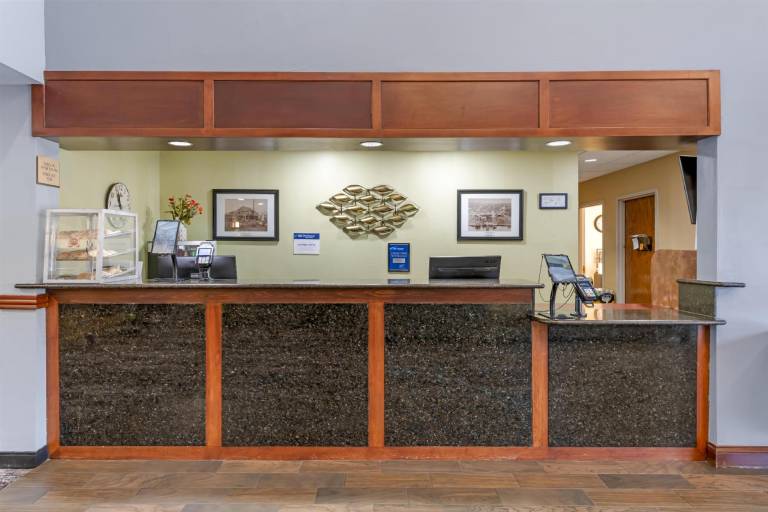 Best Western Plus Eau Claire Conference Center — photo 5