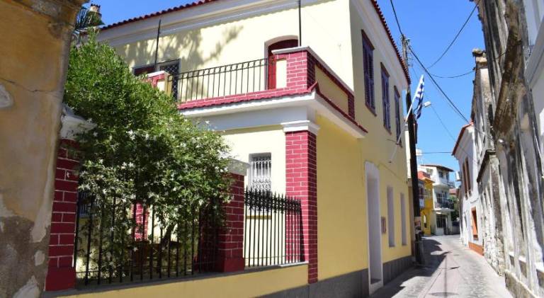 Villa Karlovasi