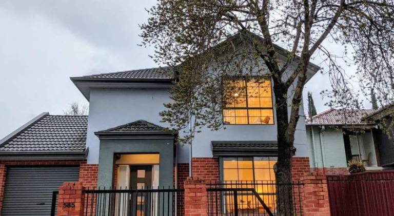300 m&sup2; Villa