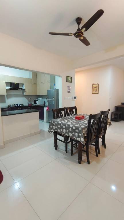 Rental apartment with garden & pool | Water view — photo 3
