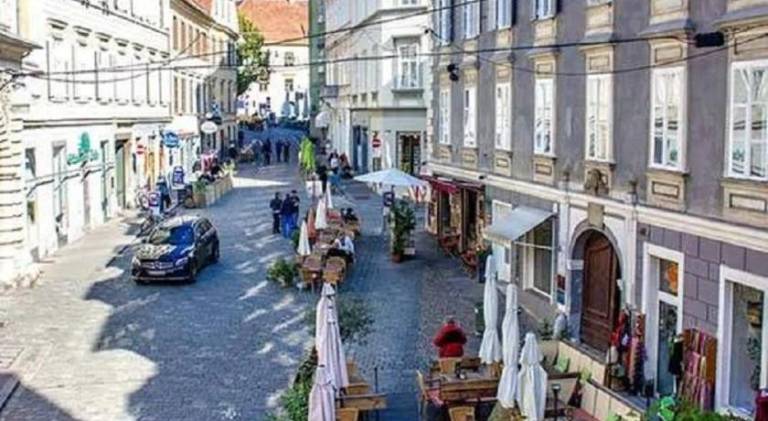 Holiday apartment | Next to Murinsel | Pets allowed — photo 3
