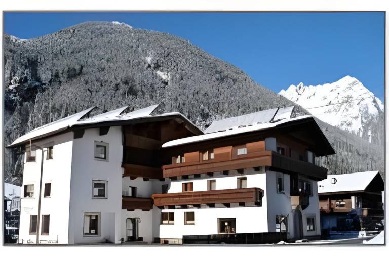 Hotel Pension Haid in Sankt Leonhard im Pitztal