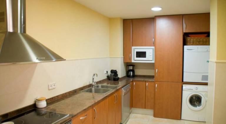 Holiday apartment with pool | Beach nearby | Pet-friendly — photo 4