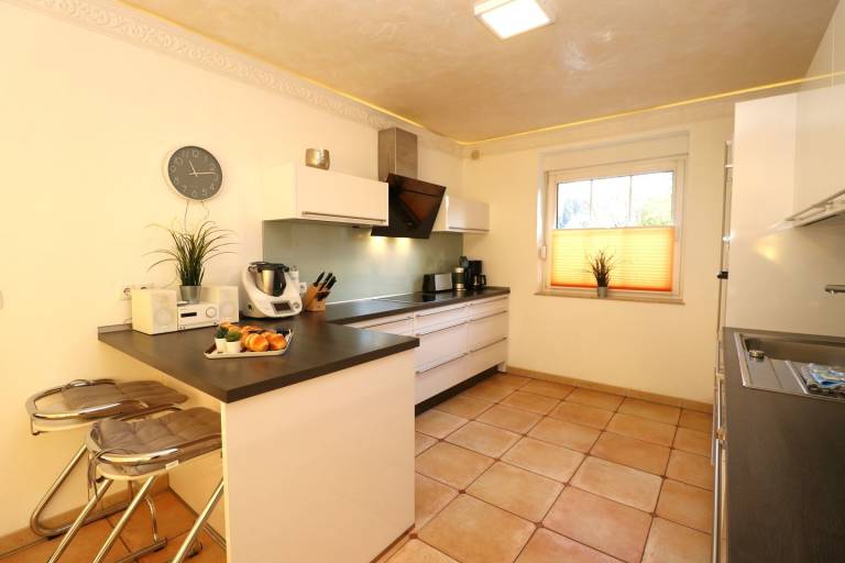 Große Ferienwohnung mit 2 Bädern und Südterrasse in strandnaher Lage — photo 2
