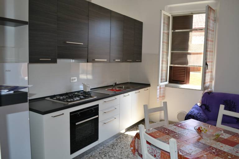 Holiday apartment with 2 rooms for 6 persons — photo 3