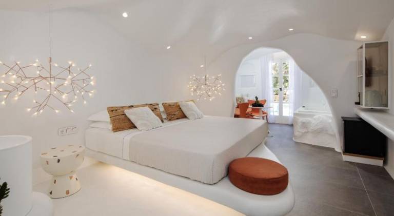 Naxos Cave Suites — photo 2