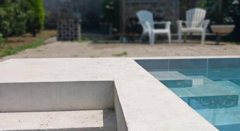 Vacation home with yard, barbecue & private pool in Penafiel